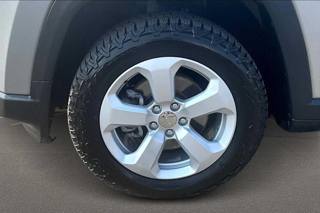 used 2019 Jeep Compass car, priced at $14,548