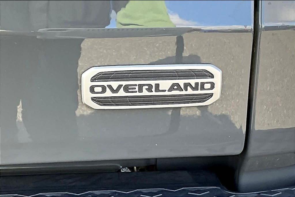 used 2023 Jeep Gladiator car, priced at $35,900