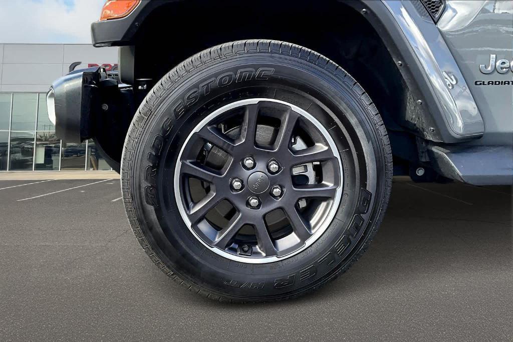 used 2023 Jeep Gladiator car, priced at $35,900