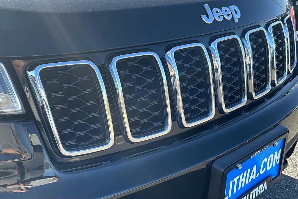 used 2018 Jeep Grand Cherokee car, priced at $18,000