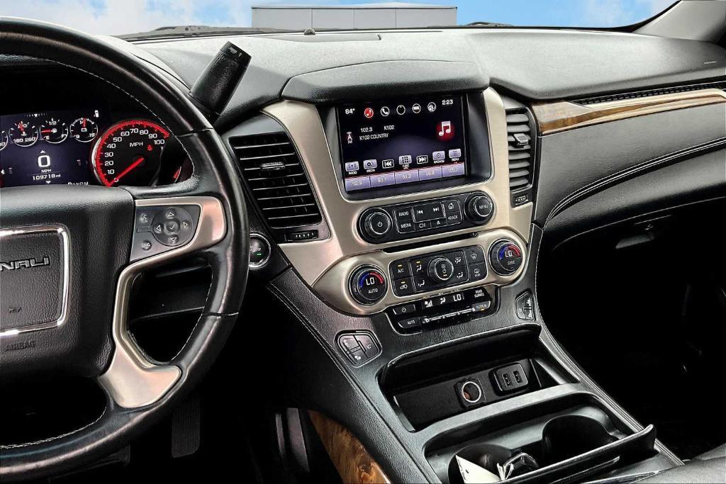 used 2016 GMC Yukon car, priced at $25,900