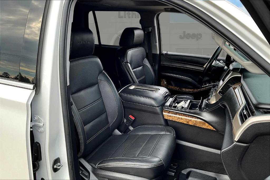 used 2016 GMC Yukon car, priced at $25,900