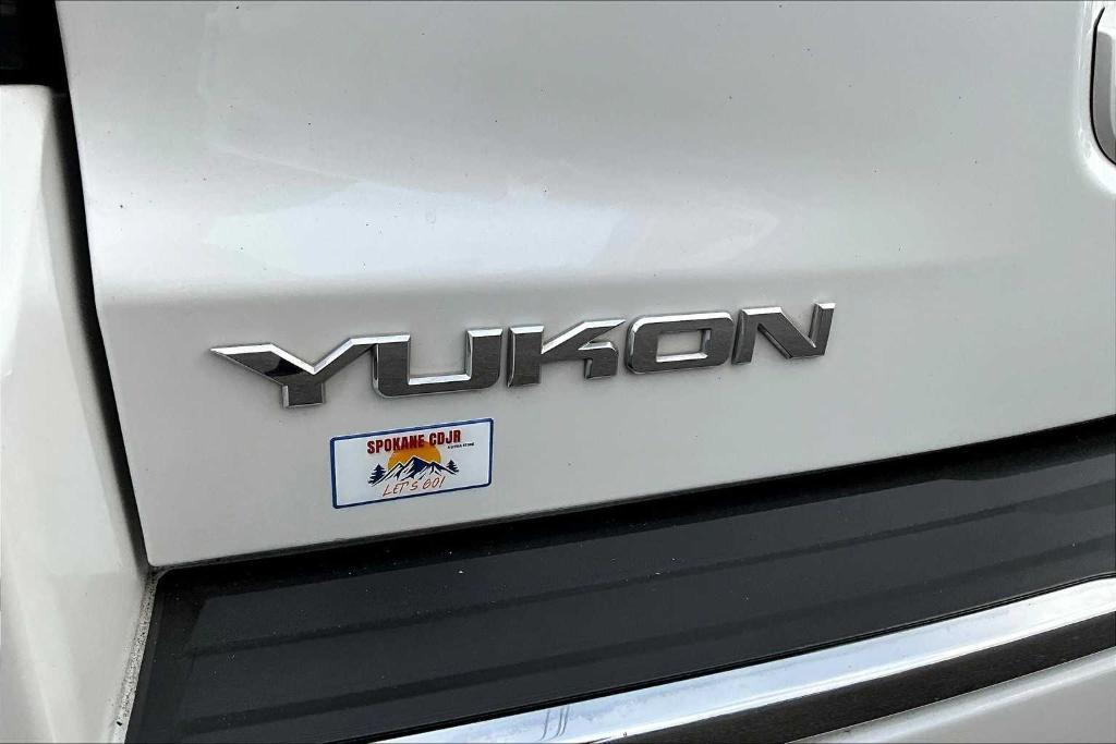 used 2016 GMC Yukon car, priced at $25,900