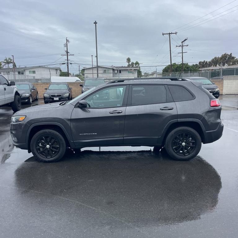 used 2022 Jeep Cherokee car, priced at $23,995