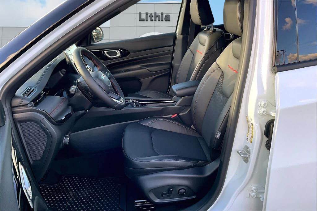 new 2026 Jeep Compass car, priced at $38,306