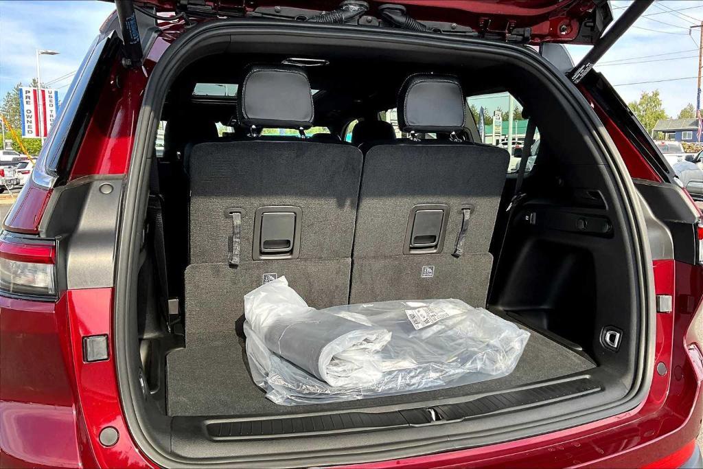 new 2025 Jeep Grand Cherokee L car, priced at $53,141