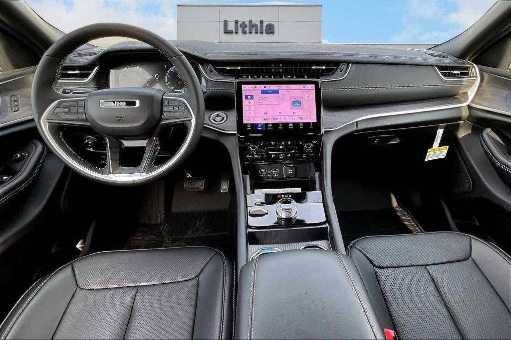 new 2025 Jeep Grand Cherokee L car, priced at $53,141