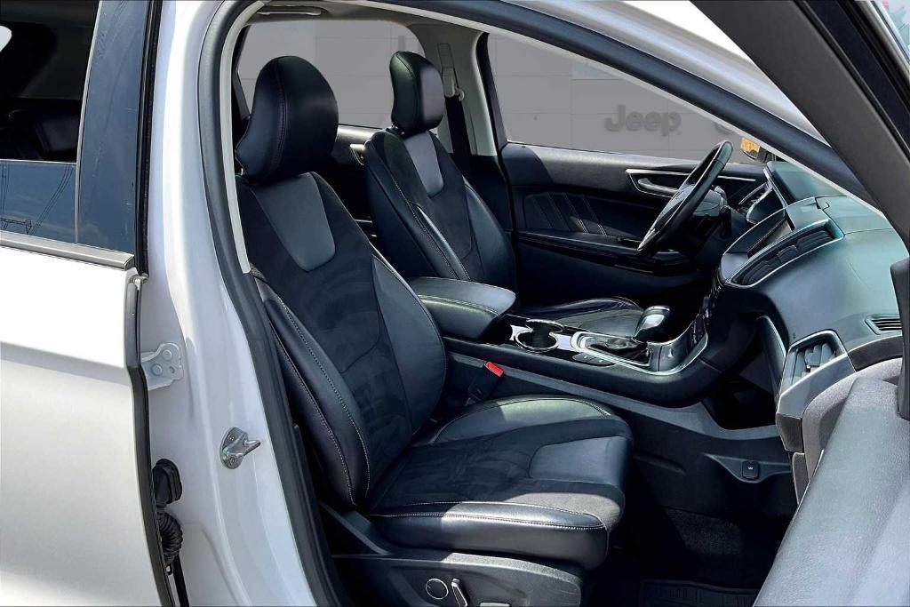 used 2015 Ford Edge car, priced at $16,000