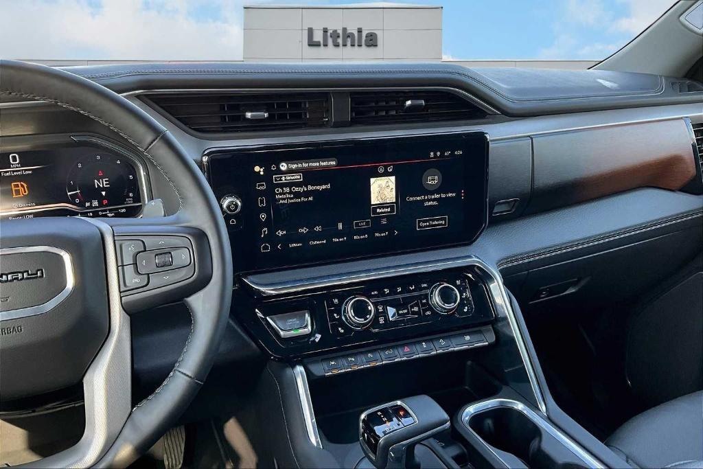 used 2024 GMC Sierra 1500 car, priced at $62,000
