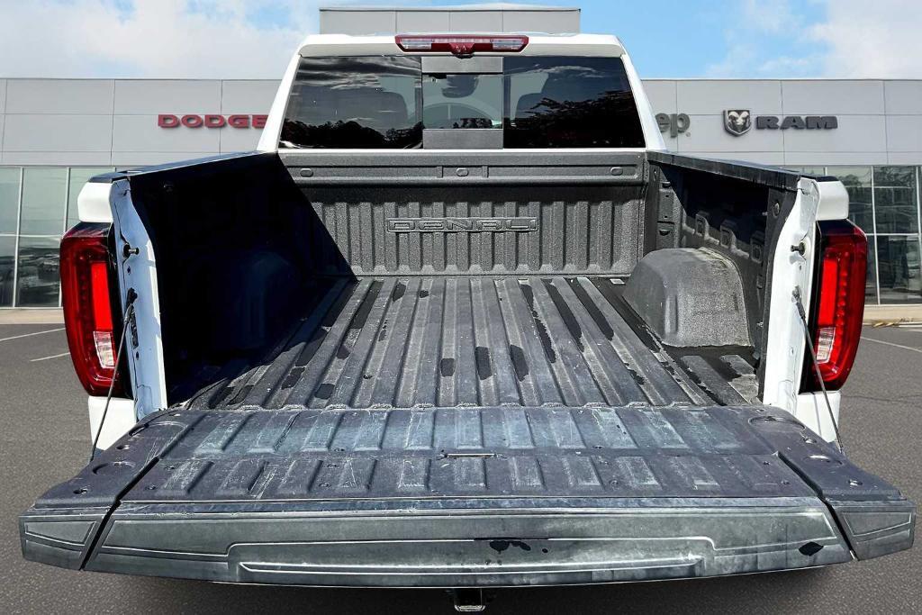 used 2024 GMC Sierra 1500 car, priced at $62,000