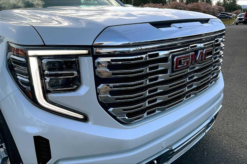 used 2024 GMC Sierra 1500 car, priced at $62,000