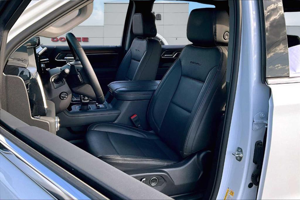 used 2024 GMC Sierra 1500 car, priced at $62,000