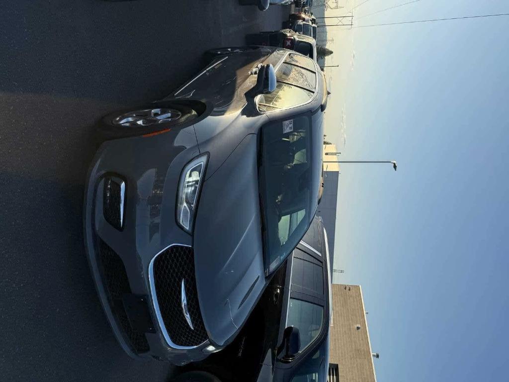 used 2022 Chrysler Pacifica car, priced at $25,000