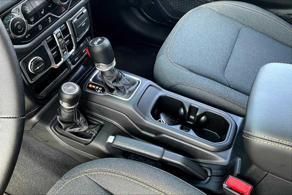 new 2025 Jeep Wrangler car, priced at $48,000
