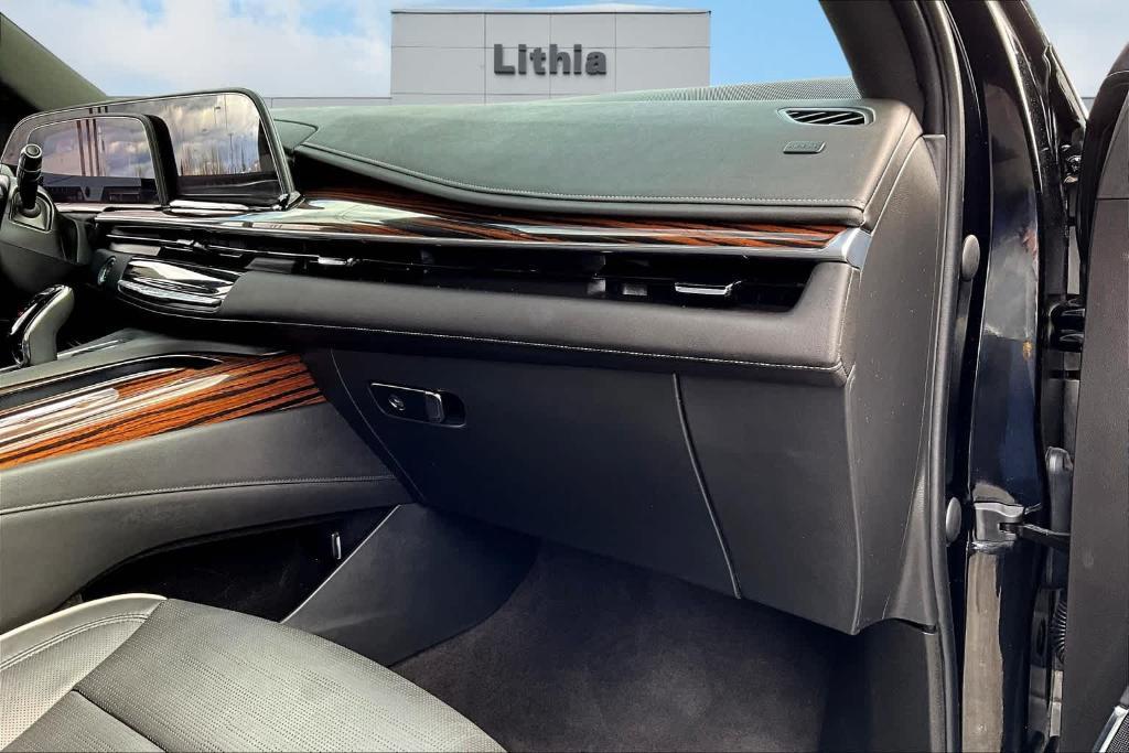used 2023 Cadillac Escalade ESV car, priced at $76,000