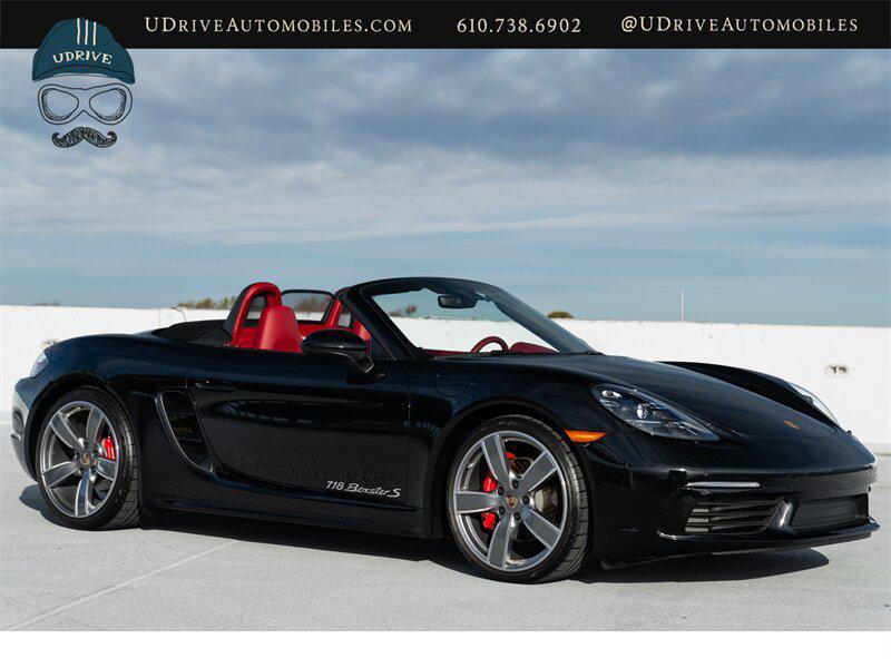 used 2025 Porsche 718 Boxster car, priced at $104,900