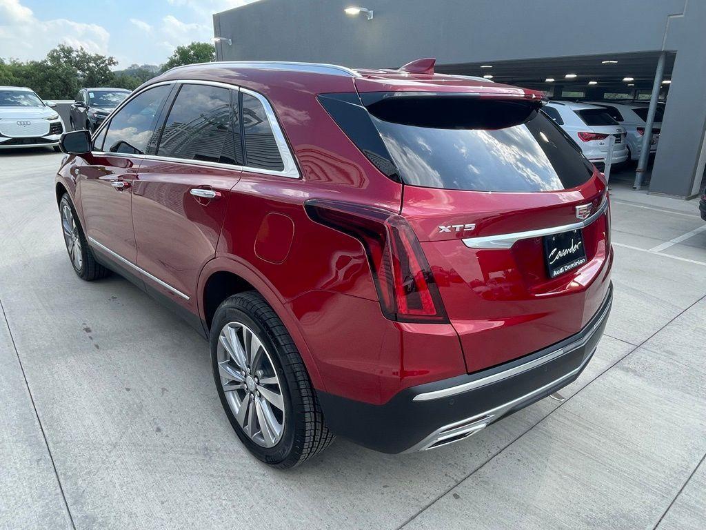 used 2024 Cadillac XT5 car, priced at $43,293