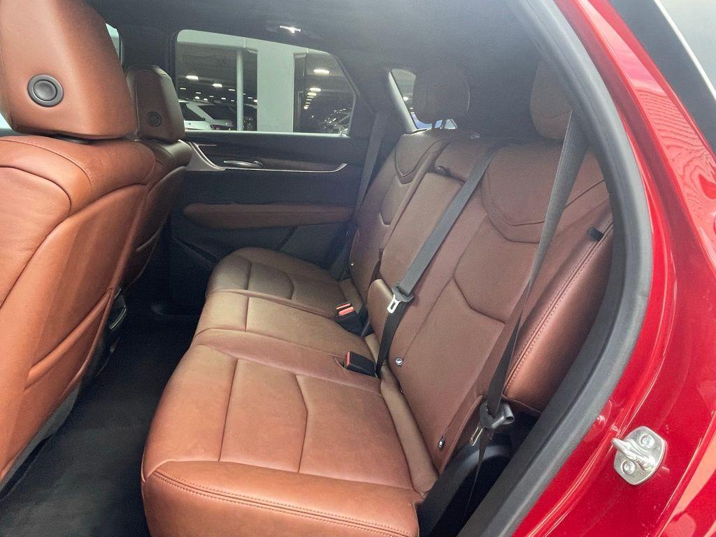used 2024 Cadillac XT5 car, priced at $43,293