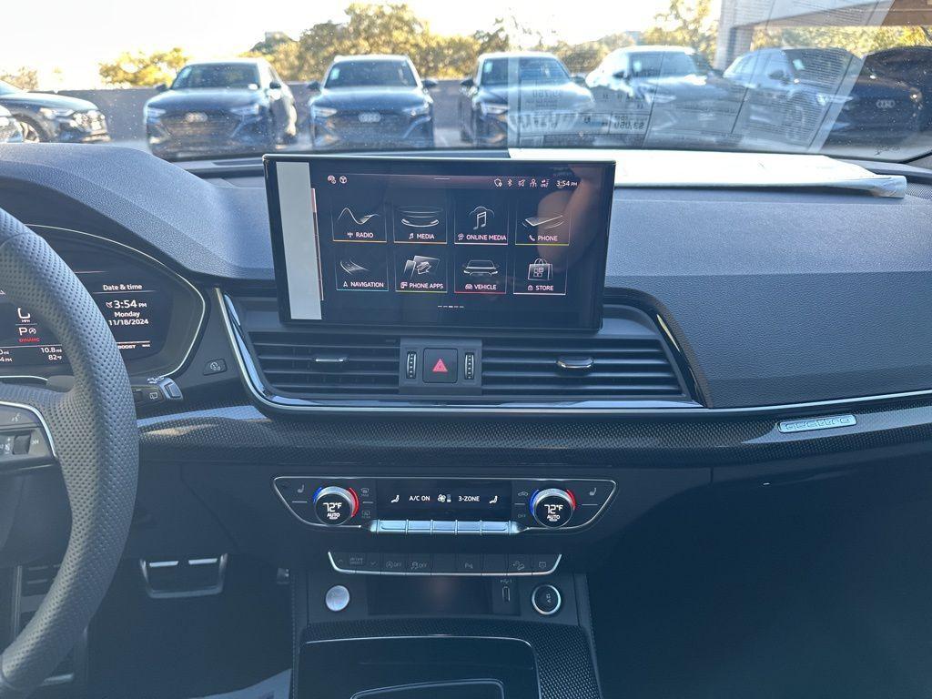 new 2025 Audi SQ5 car, priced at $60,403