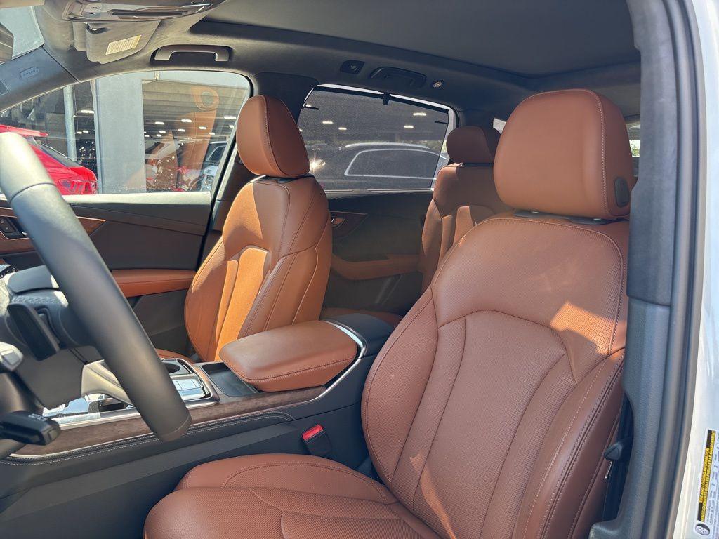 used 2025 Audi Q7 car, priced at $73,991