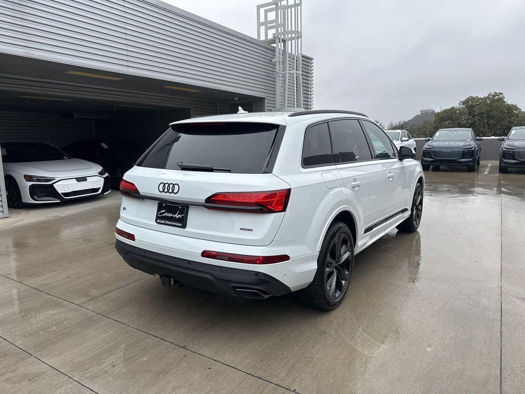 new 2025 Audi Q7 car, priced at $66,634