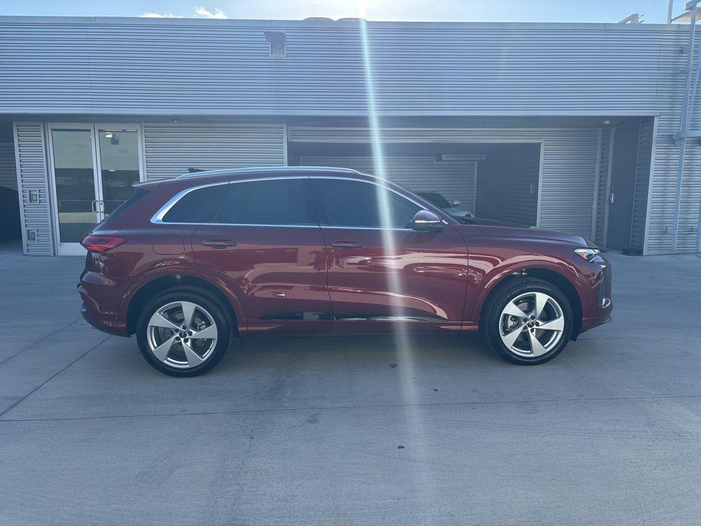 new 2025 Audi Q5 car, priced at $60,350