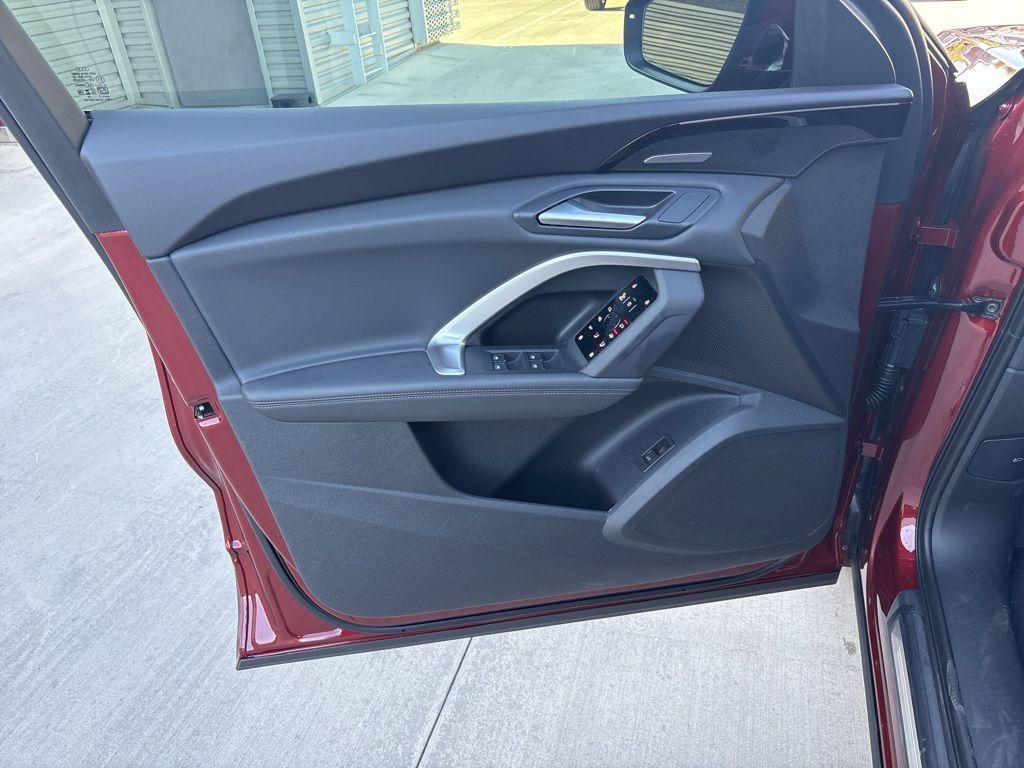 new 2025 Audi Q5 car, priced at $60,350