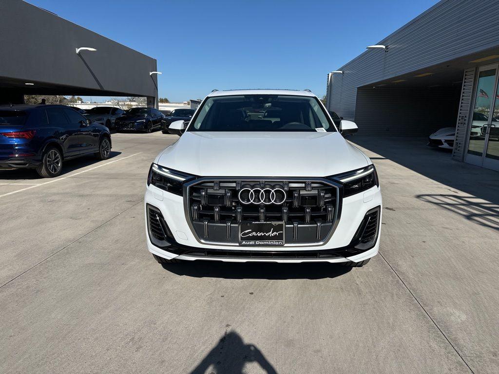 used 2025 Audi Q7 car, priced at $59,881