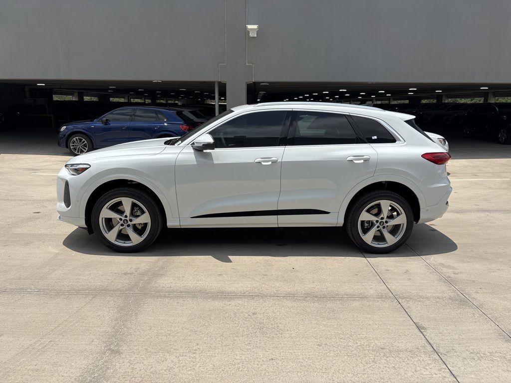 new 2025 Audi Q5 car, priced at $59,451