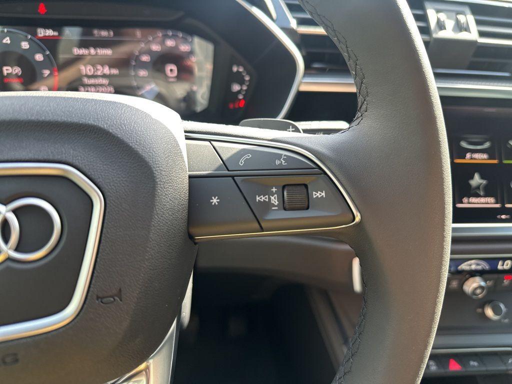 new 2025 Audi Q3 car, priced at $41,615