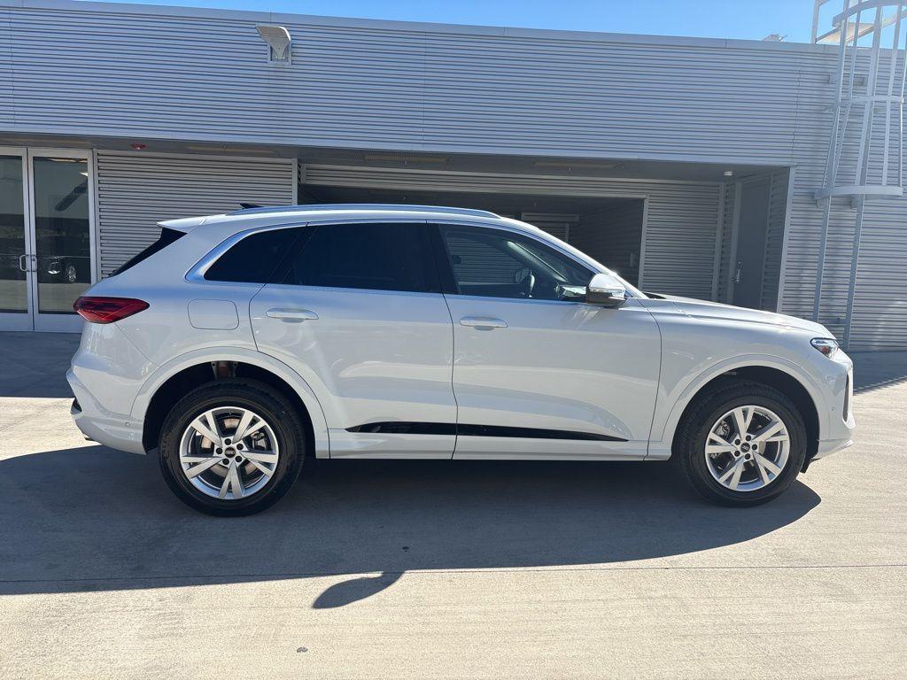 new 2025 Audi Q5 car, priced at $56,500