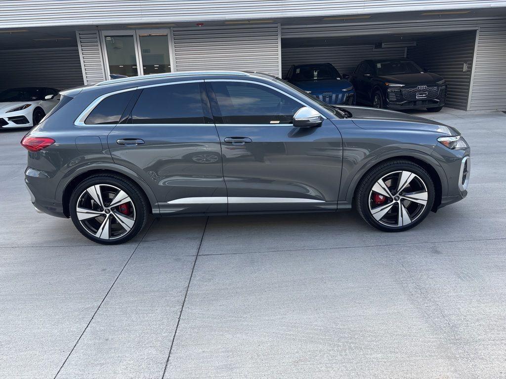 new 2025 Audi SQ5 car, priced at $73,615