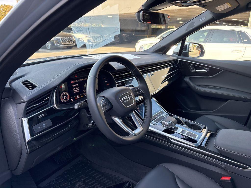 used 2025 Audi Q7 car, priced at $58,994