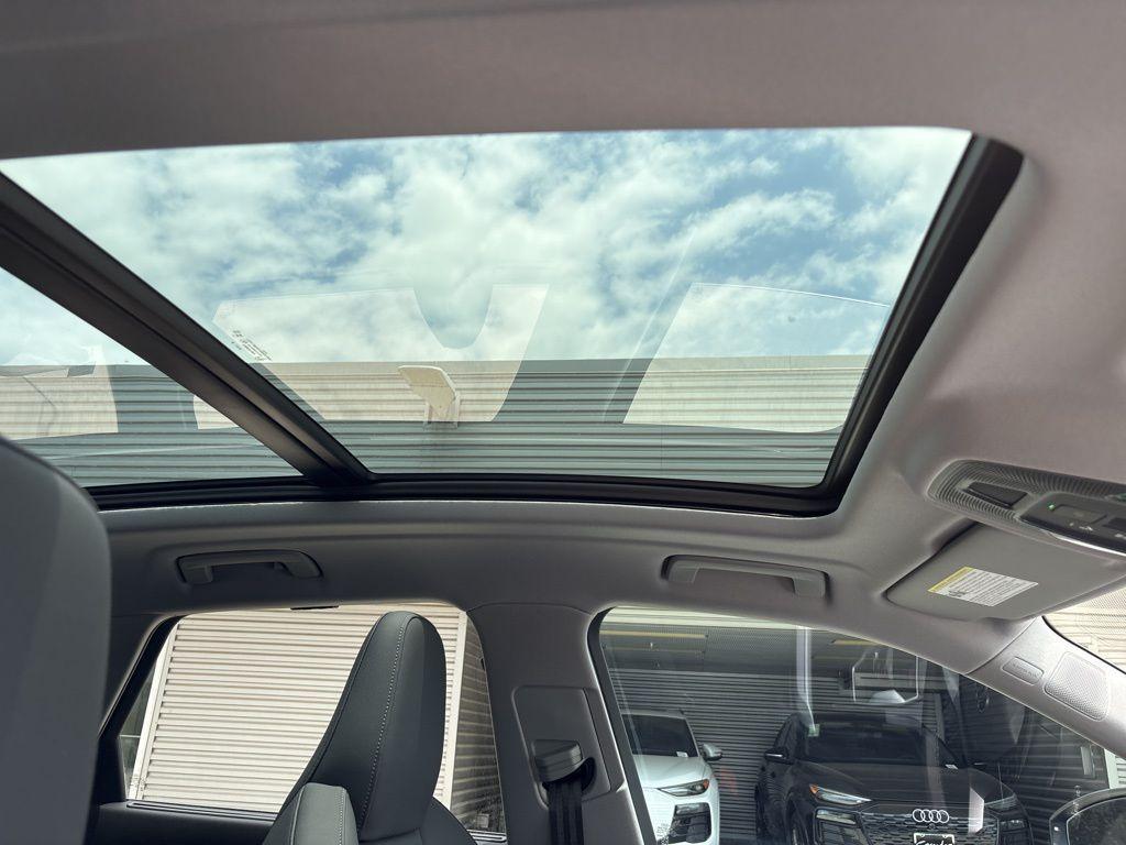 new 2025 Audi Q5 car, priced at $59,451