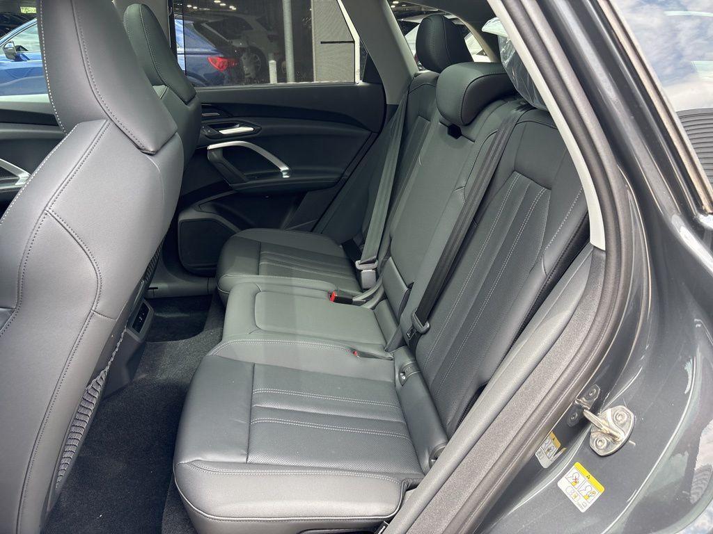new 2025 Audi Q5 car, priced at $59,451