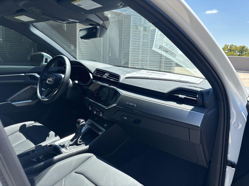 new 2025 Audi Q3 car, priced at $42,560