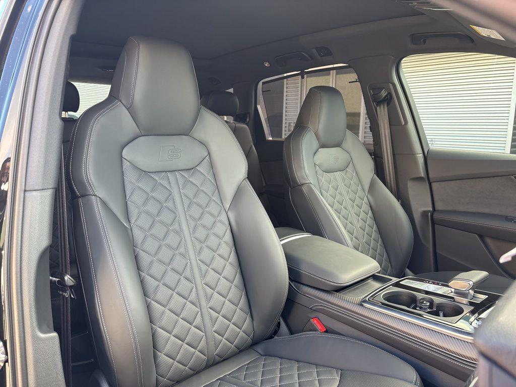 new 2026 Audi SQ7 car, priced at $100,805