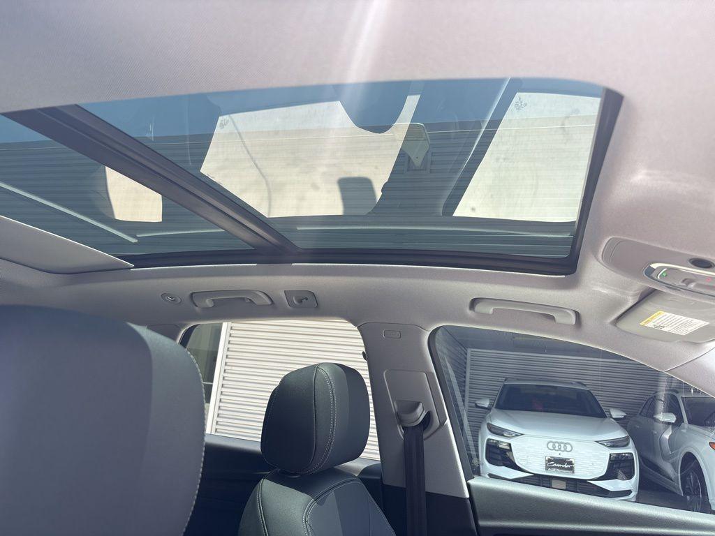used 2024 Audi Q5 car, priced at $40,591
