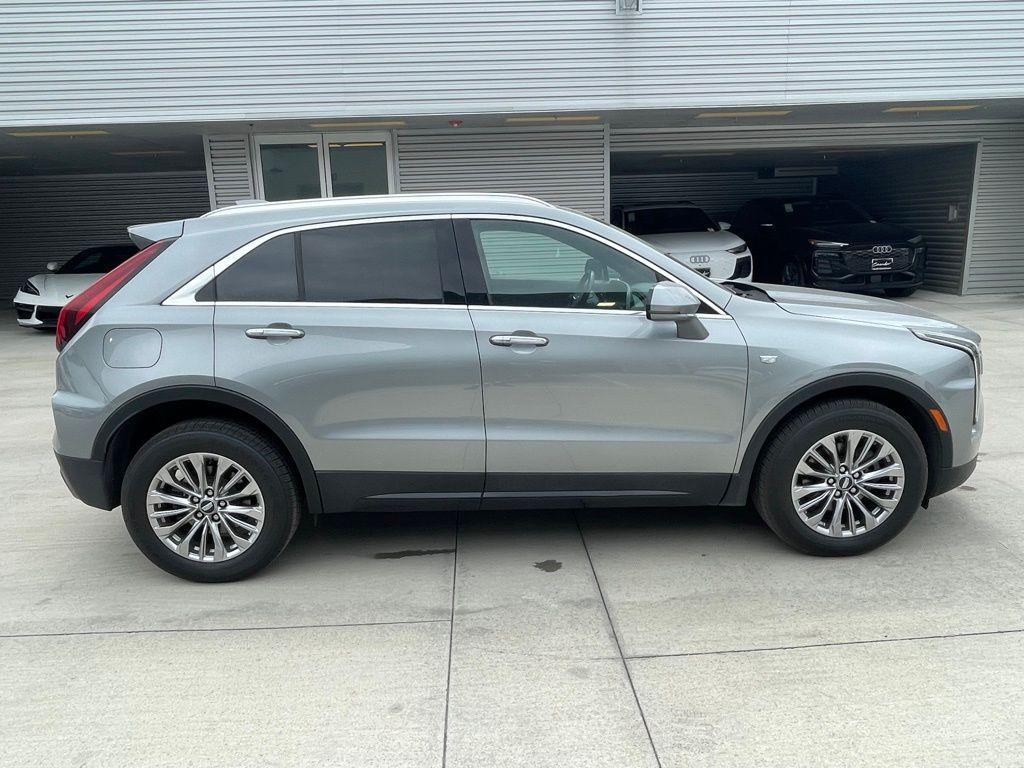 used 2024 Cadillac XT4 car, priced at $35,991