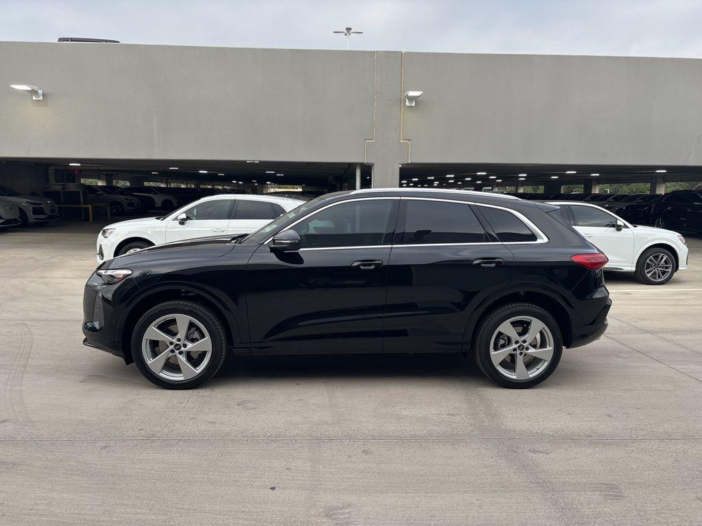 new 2025 Audi Q5 car, priced at $61,950