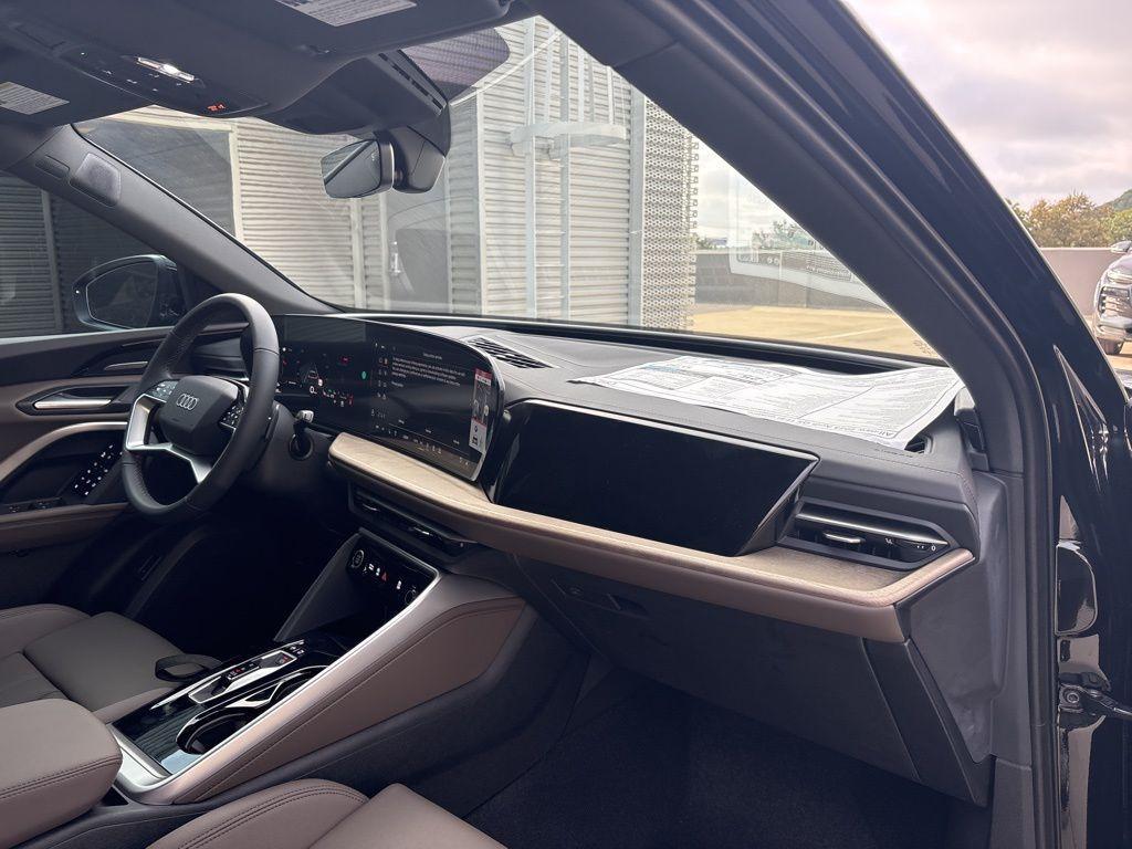 new 2025 Audi Q5 car, priced at $61,950