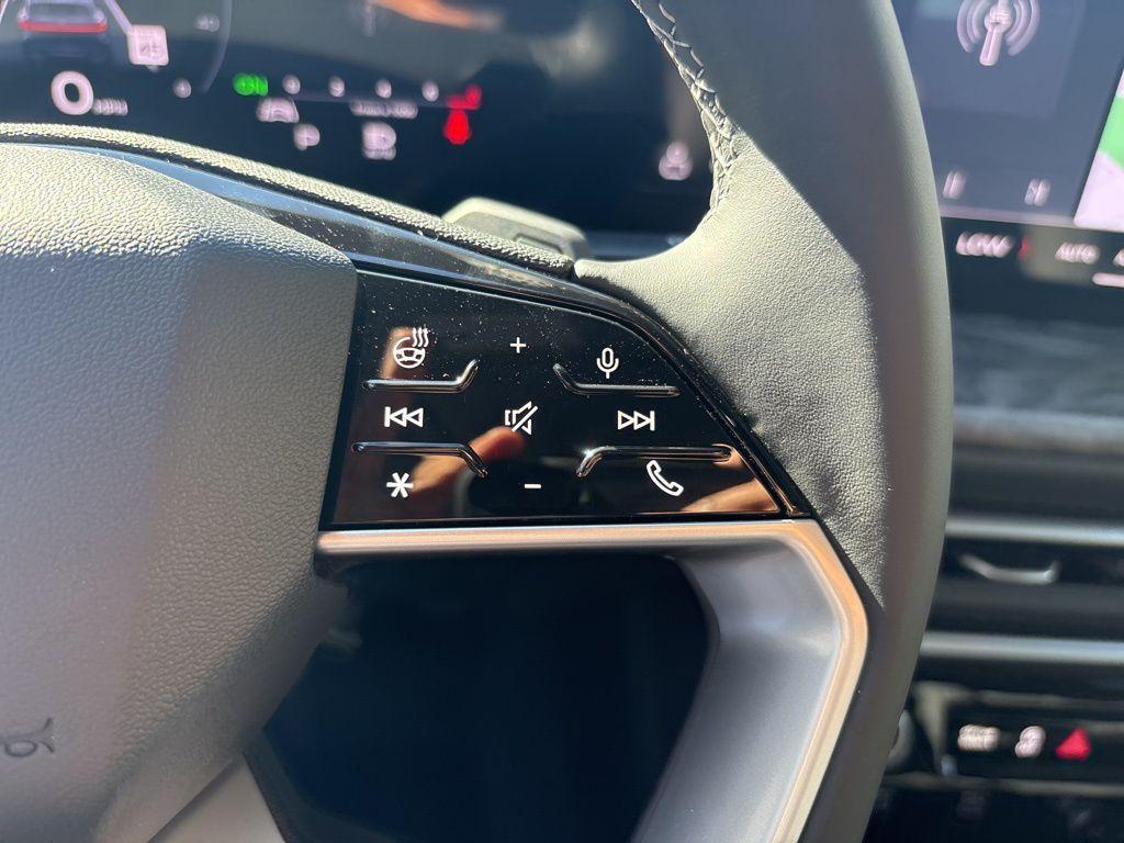 new 2025 Audi Q5 car, priced at $63,530