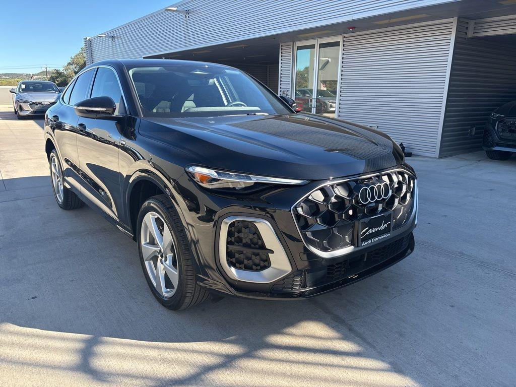 new 2025 Audi Q5 car, priced at $63,530