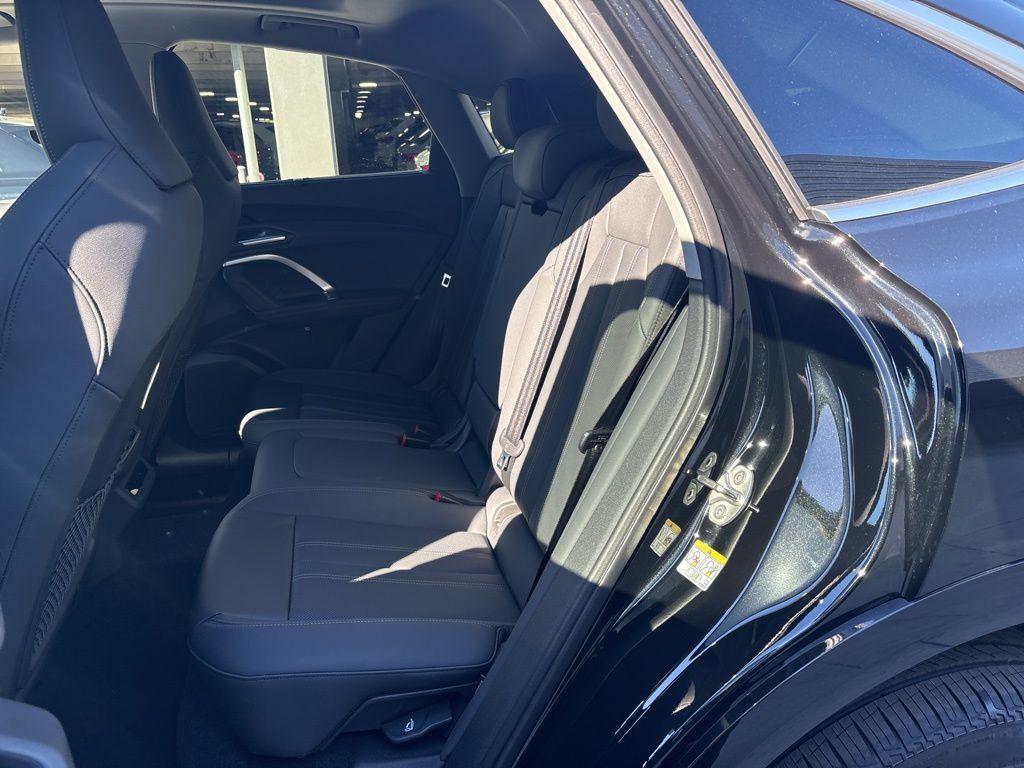 new 2025 Audi Q5 car, priced at $63,530