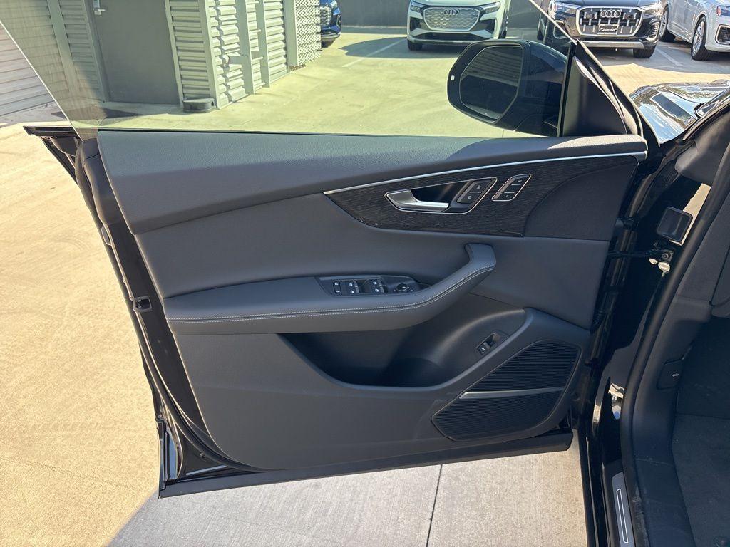 new 2026 Audi Q8 car, priced at $91,700