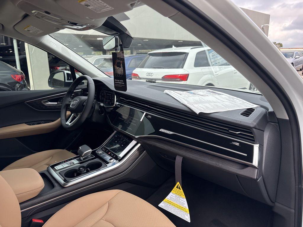 new 2026 Audi Q7 car, priced at $78,295