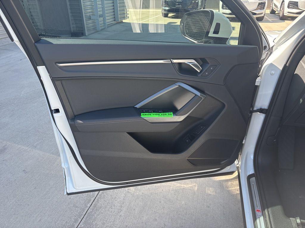 new 2025 Audi Q3 car, priced at $40,691