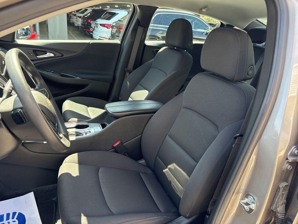 used 2024 Chevrolet Malibu car, priced at $19,291