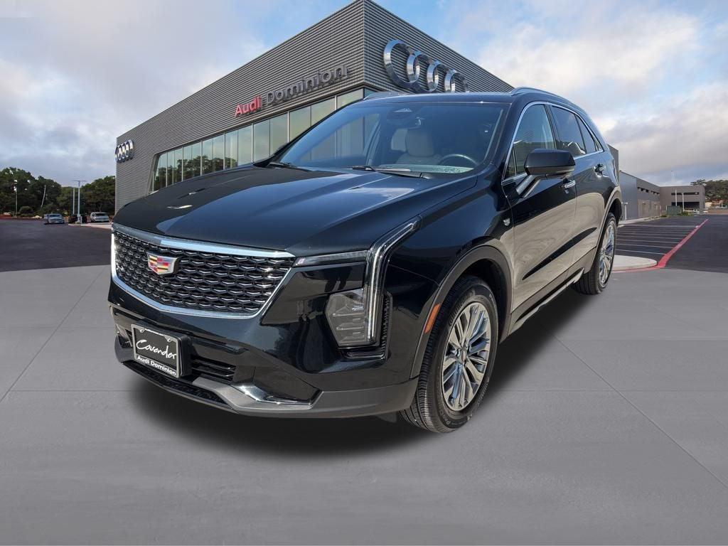 used 2025 Cadillac XT4 car, priced at $31,497