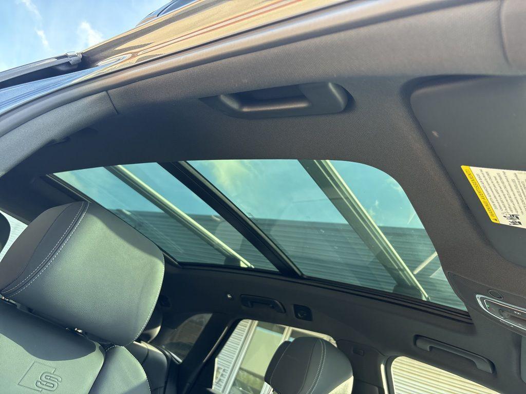 used 2022 Audi SQ5 car, priced at $42,691